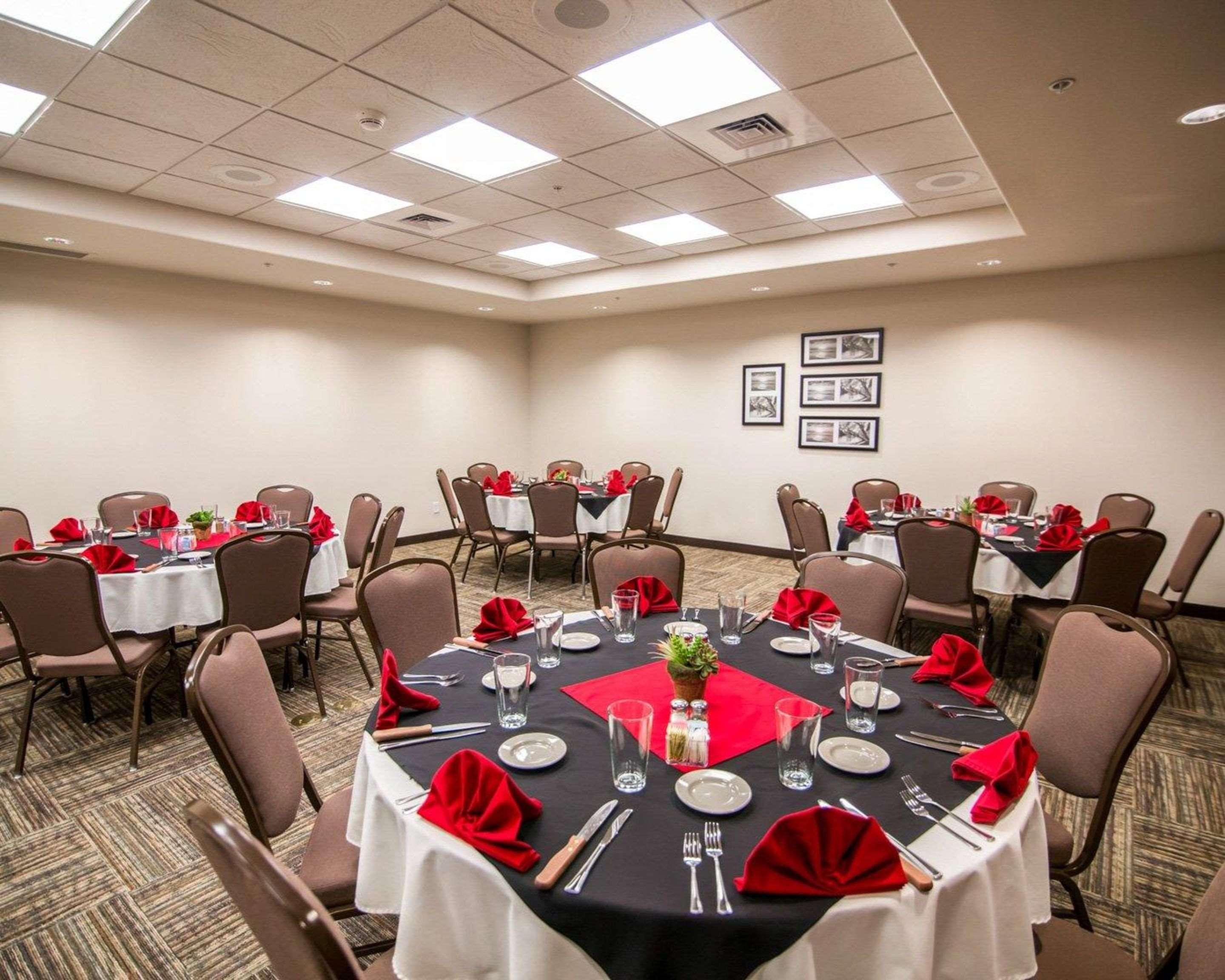 Sleep Inn & Suites Garden City Extérieur photo